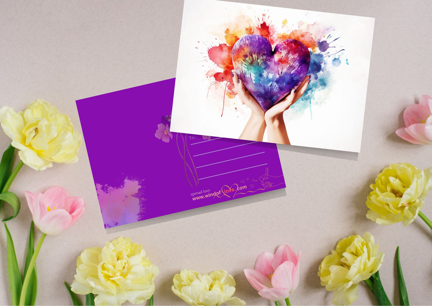 Двусторонняя открытка UM ( сердце в руках)